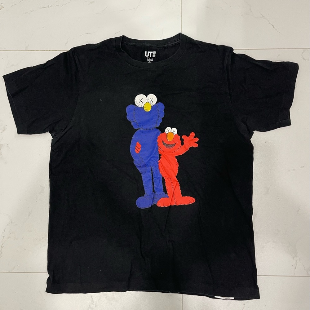 Kaws x Uniqlo x Sesame Street tee